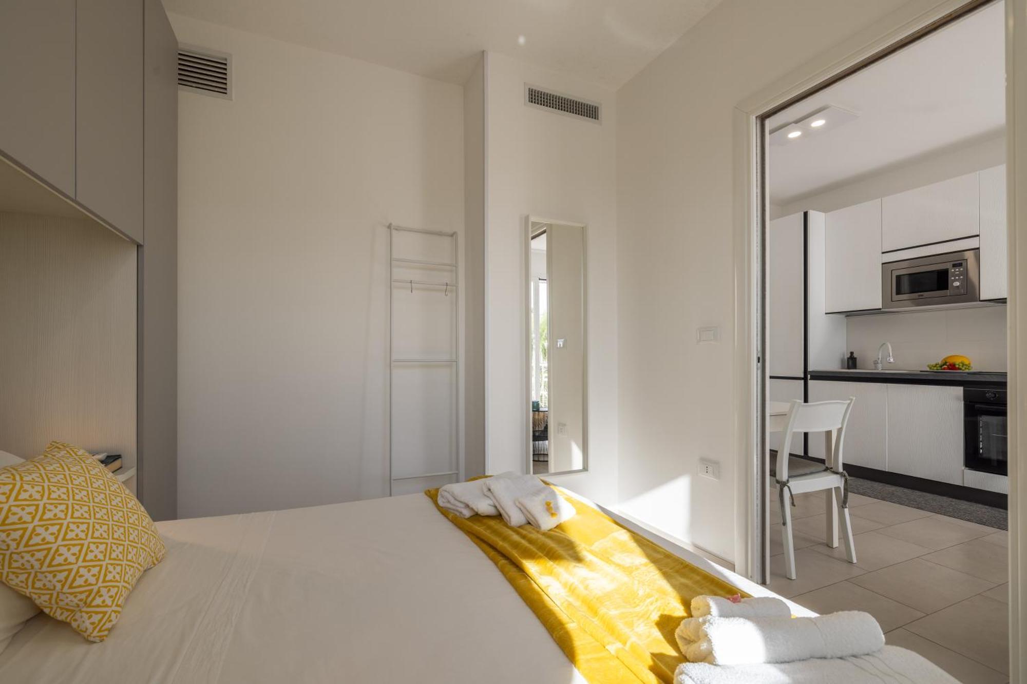 Tramonti Incredibili In Piscina - Apartment8 Con Ac Wifi In Residence Santa Maria al Bagno Eksteriør billede